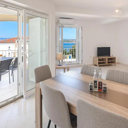 Sea View By Moro Apartment Malinska Exterior photo