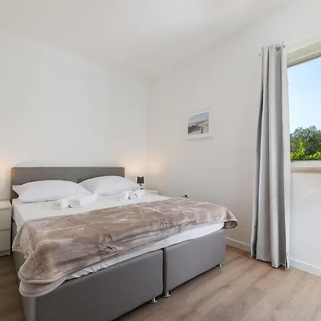 Sea View By Moro Apartment Malinska Exterior photo