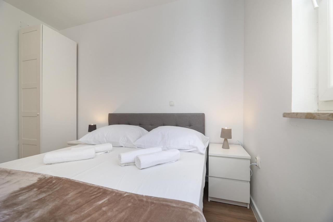 Sea View By Moro Apartament *